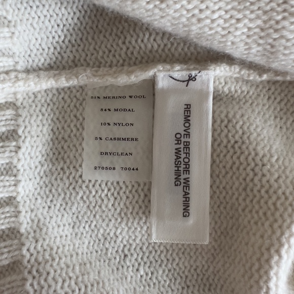 Ann Taylor Black and Cream Turtleneck Sweater - Picture 7 of 7